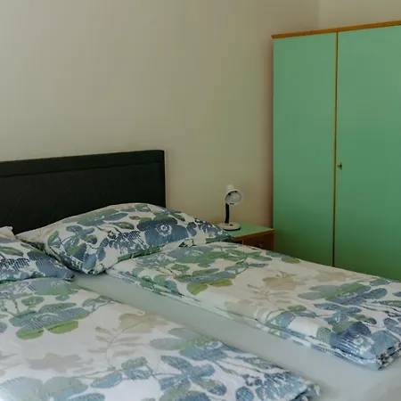 Obir Am Woerthersee Apartment